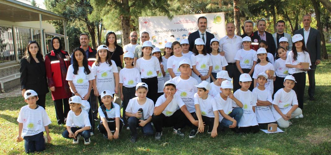 LİDER ÇOCUK TARIM KAMPI DÜZENLENDİ